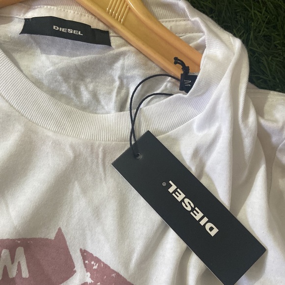 Diesel Women’s T-shirt - Picture 5 of 8